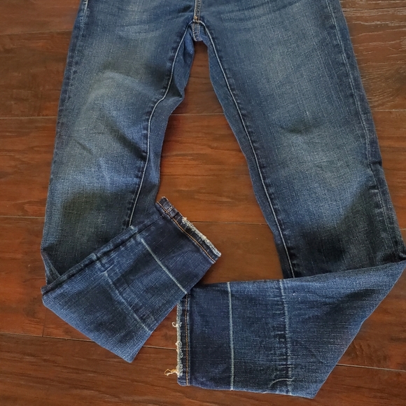 BLANK NYC SKYNNY JEANS - Picture 3 of 9